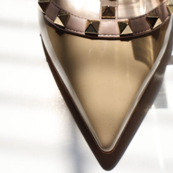 Valentino Garavani Rockstud Ankle Strap Pumps in Patent Leather Size: 39 1/2 - Picture 2 of 16